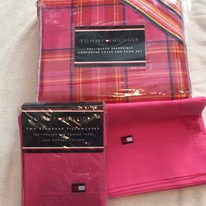 Tommy Hilfiger F/Q Comforter Cover and Sham set